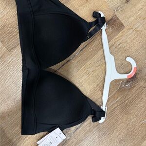 NWT bra